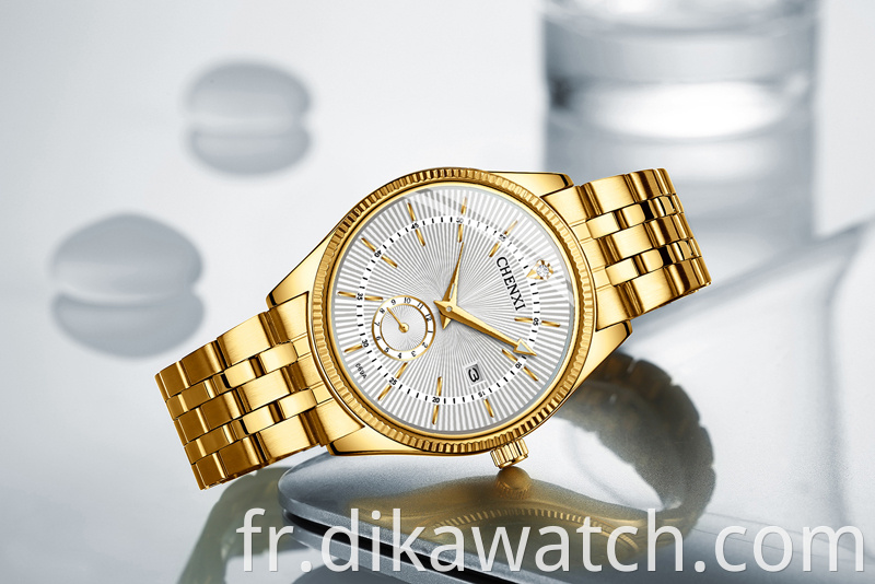 Hot 069 CHENXI All Gold Couple Watch Fashion Simple et beau calendrier Montre à quartz